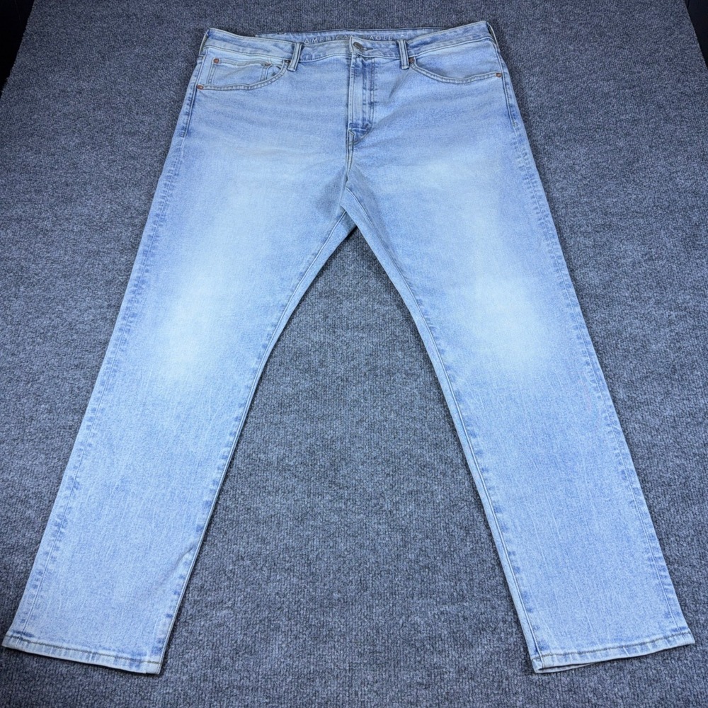 American Eagle Athletic Fit Airflex+ Light Wash Blue Denim Jeans Mens 38x30